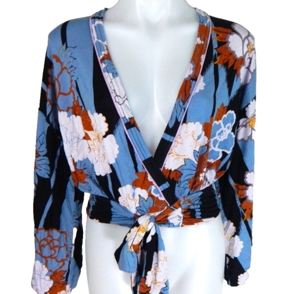 Free People That's a Wrap Floral Top - Picture 2 of 6